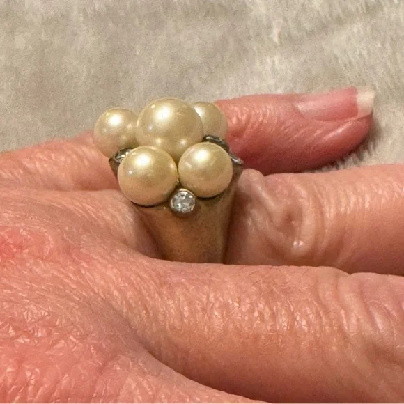 Lia Sophia Gold Ring with Cream Pearls and Silver Accents - Picture 5 of 5